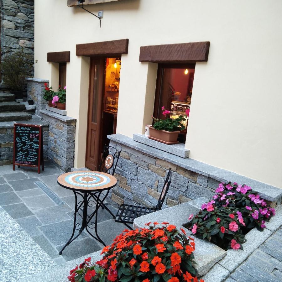 La Campanella Bed & Breakfast Cadarese Eksteriør bilde